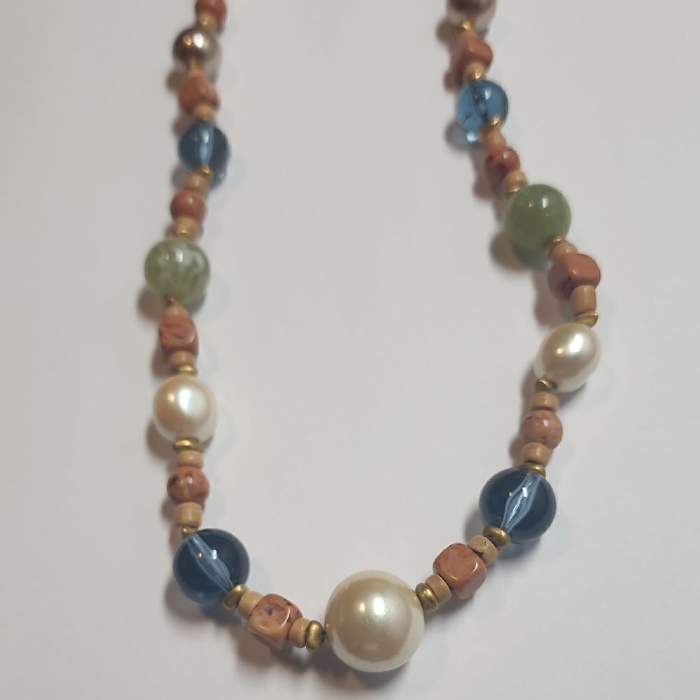 Liz Claiborne Elegant Multicolor Beaded Necklace